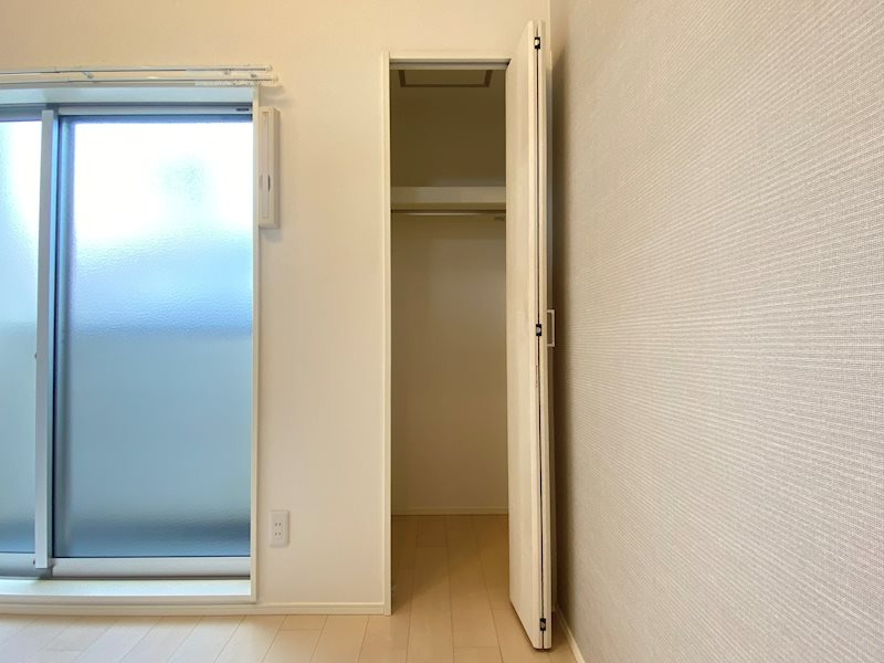 収納　同型
