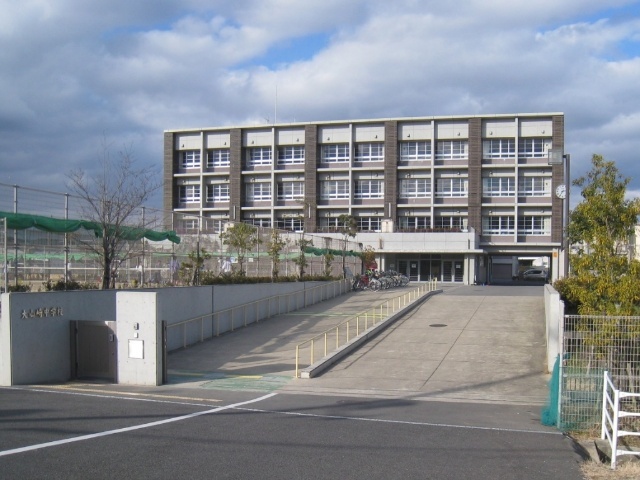 中学校　大山崎町立大山崎中学校（中学校）まで1201m