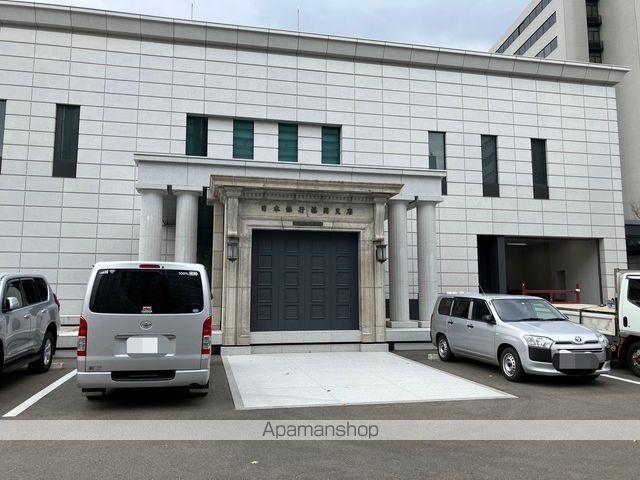 銀行　★日本銀行福岡支店広報・見学受付（銀行）まで680m