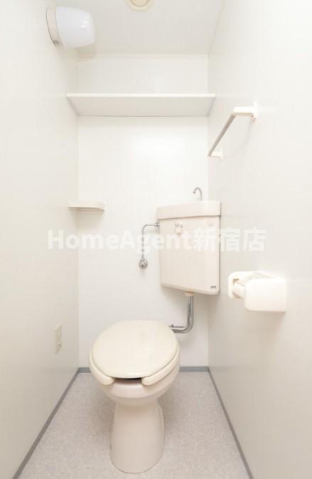 トイレ　同仕様写真 日勤管理人！マンション隣にはショッピングセンター