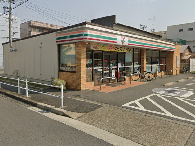 コンビニ　セブンイレブン 名古屋豊田3丁目店（コンビニ）まで144m