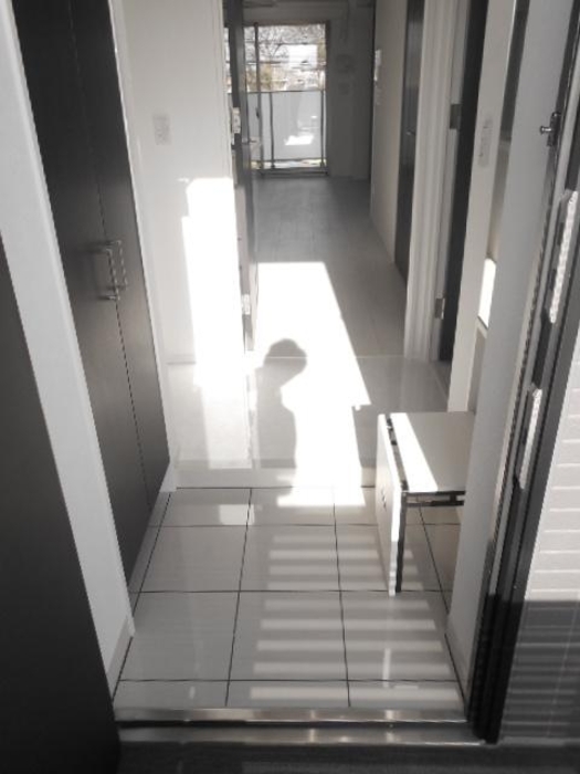 玄関　同物件内参考画像