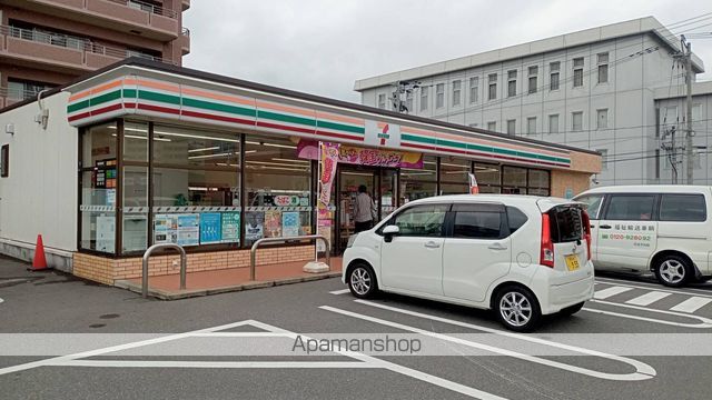 コンビニ　セブン－イレブン博多井相田２丁目店（コンビニ）まで564m