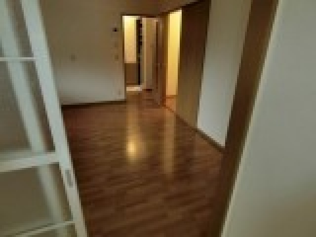 玄関　写真は別のお部屋になります。