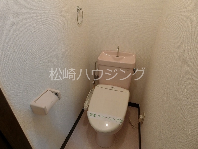 トイレ　別室の写真です