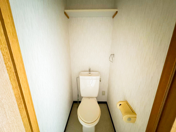 トイレ　※別部屋の写真です