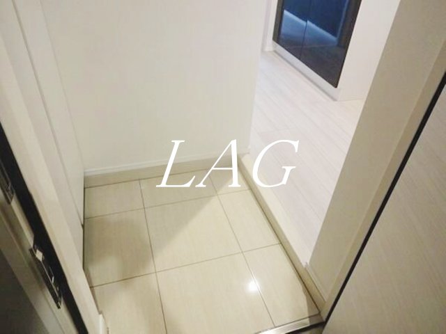 玄関　玄関です。