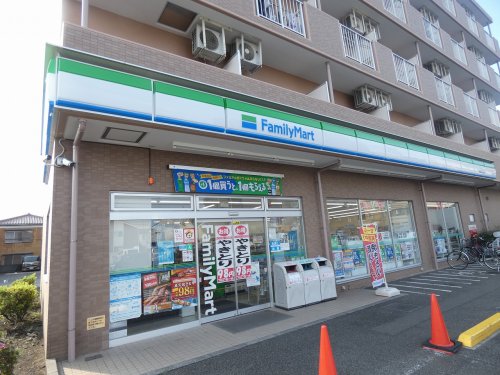 コンビニ　ファミリーマート 座間郵便局前店（コンビニ）まで309m