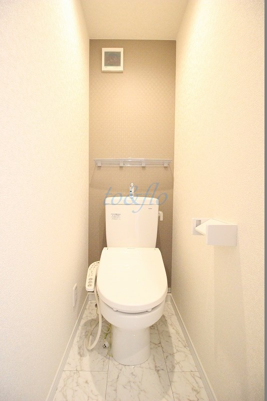 ユナイト元住吉ミ・ディスピアーチェのトイレ写真