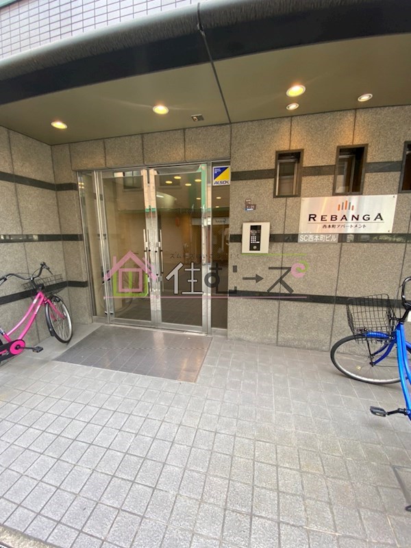 エントランス