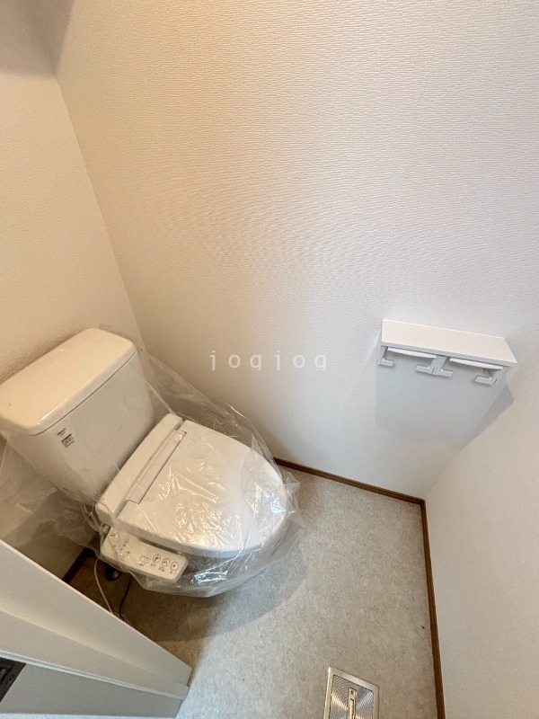 片岡ハイツDのトイレ写真