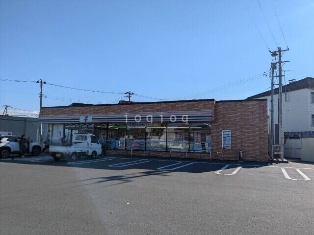 コンビニ　セブンイレブン青森大野山下店（コンビニ）まで517m
