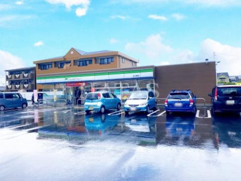 コンビニ　ファミリーマート知立上重原店（コンビニ）まで500m