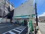 コンビニ　ファミリーマート 豊中本町店（コンビニ）まで144m