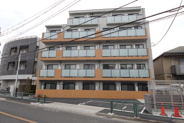 建物外観　タウンハウジング仙川店まで♪