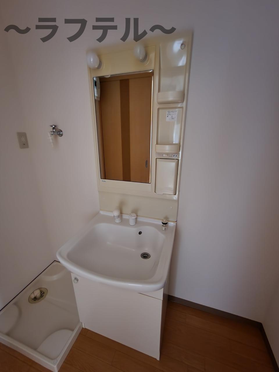 洗面設備　別部屋イメージ写真