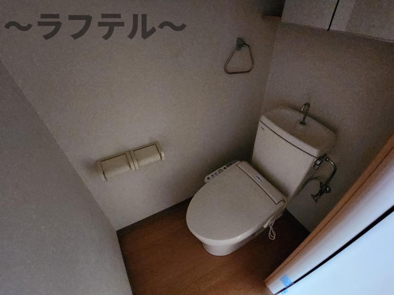 トイレ　別部屋イメージ写真
