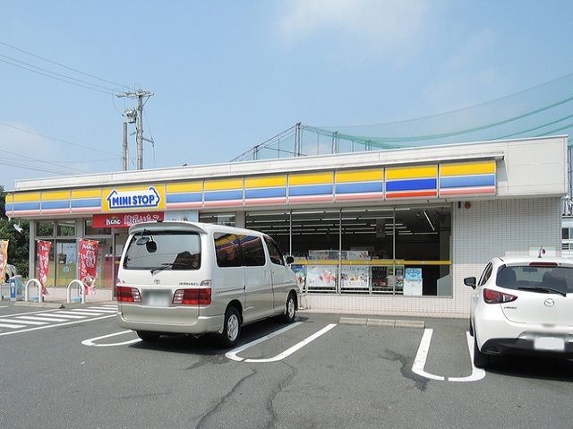 コンビニ　ミニストップ浜松西山町店（コンビニ）まで400m
