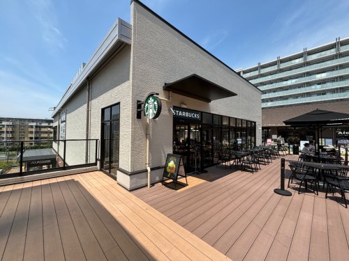飲食店　スターバックスコーヒー そよら新金岡店（飲食店）まで451m