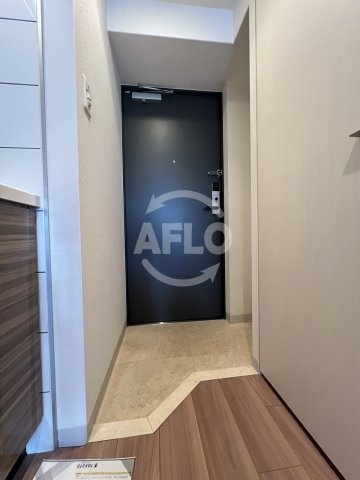 玄関　エスリード新梅田ノースポイント　玄関