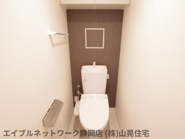 トイレ　トイレもきれいです
