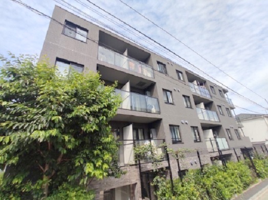 建物外観　2020年3月築　RC鉄筋コンクリート造地上4階地下1階建て