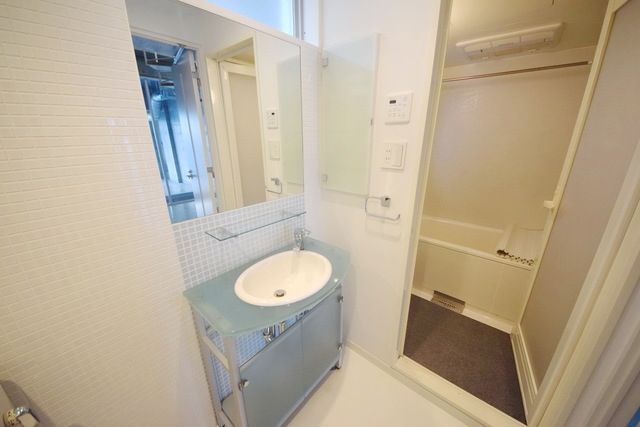 洗面設備　内観・共用部分