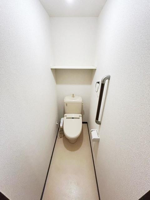 トイレ　別部屋同仕様タイプ