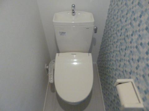 トイレ　シャワー付トイレ