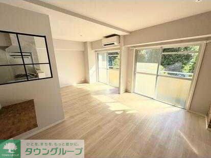 居室・リビング　★お問い合わせはタウンハウジング府中店まで★