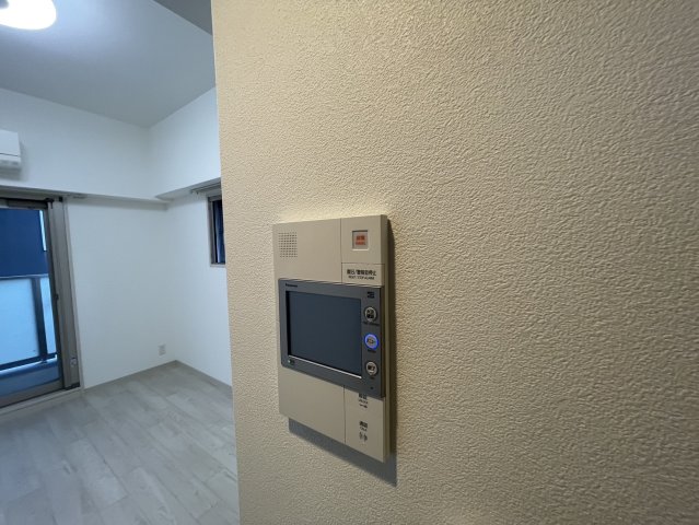 セキュリティ　同物件別部屋写真