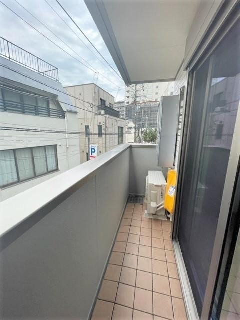 バルコニー