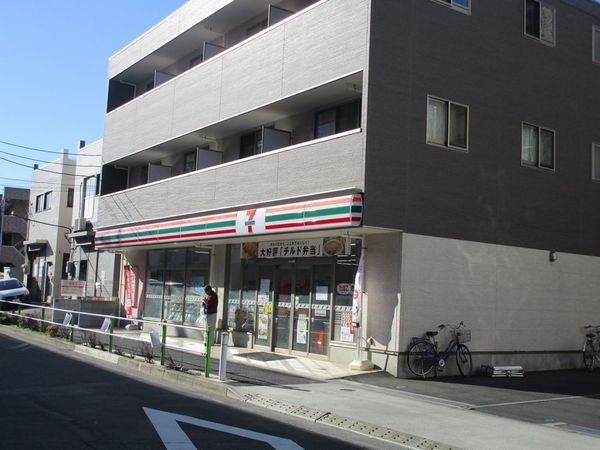 コンビニ　セブンイレブン板橋徳丸1丁目店（コンビニ）まで586m