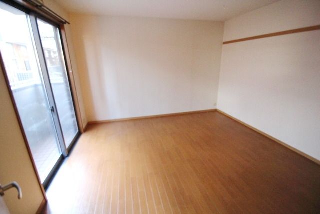 その他部屋・スペース　★8.2帖の洋室です★