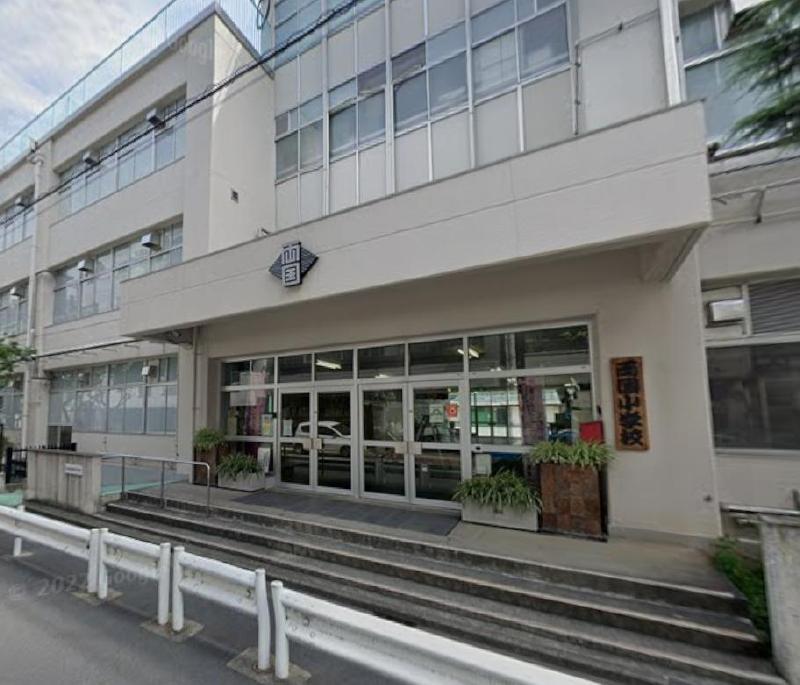 小学校　両国小学校（小学校）まで80m