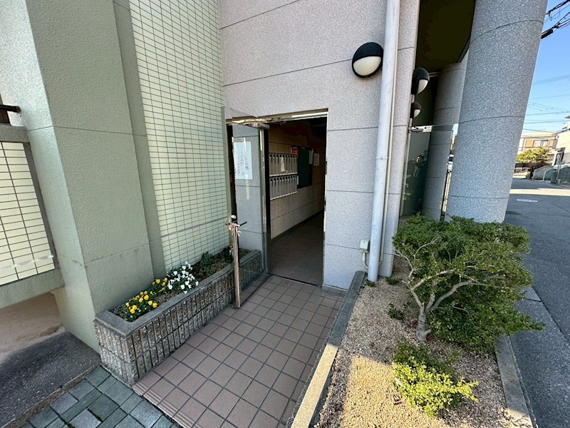 グリーンシャトルの外観写真