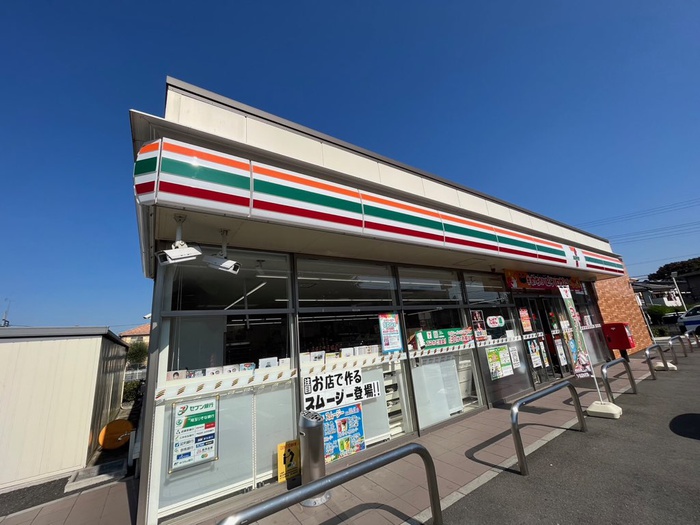 コンビニ　セブンイレブン入間仏子店（コンビニ）まで110m