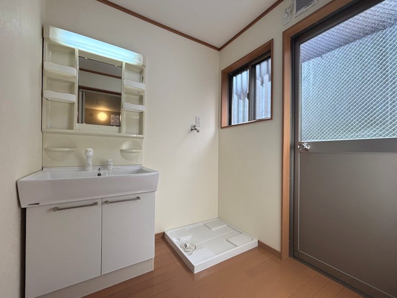 宇治市槇島町 2LDK貸家の内装写真