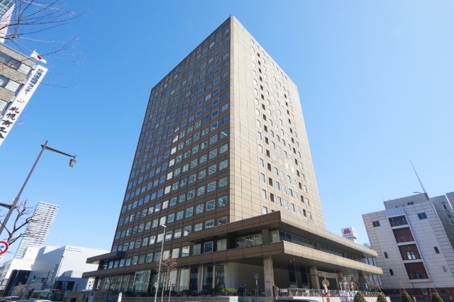 役所　札幌市役所（役所）まで725m