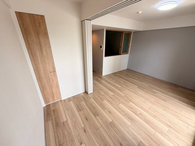 THE SENSE RESIDENCE 甲南山手の内装写真