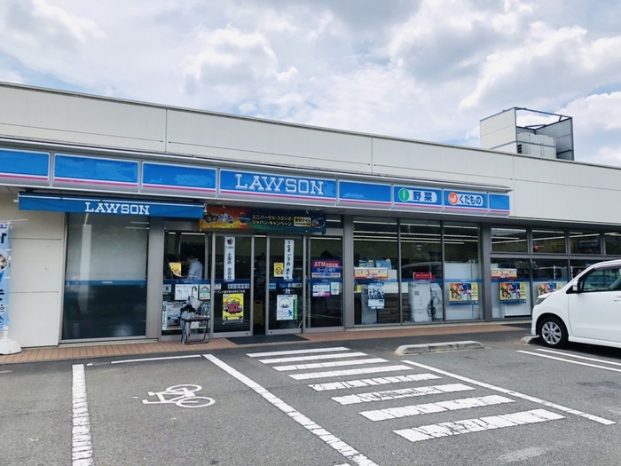コンビニ　ローソン小金井貫井北町5丁目店（コンビニ）まで159m