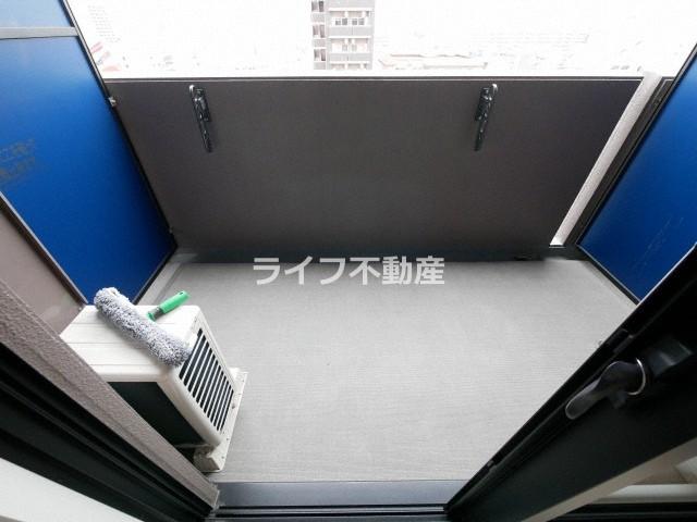 バルコニー　お洗濯にも便利なバルコニー付き