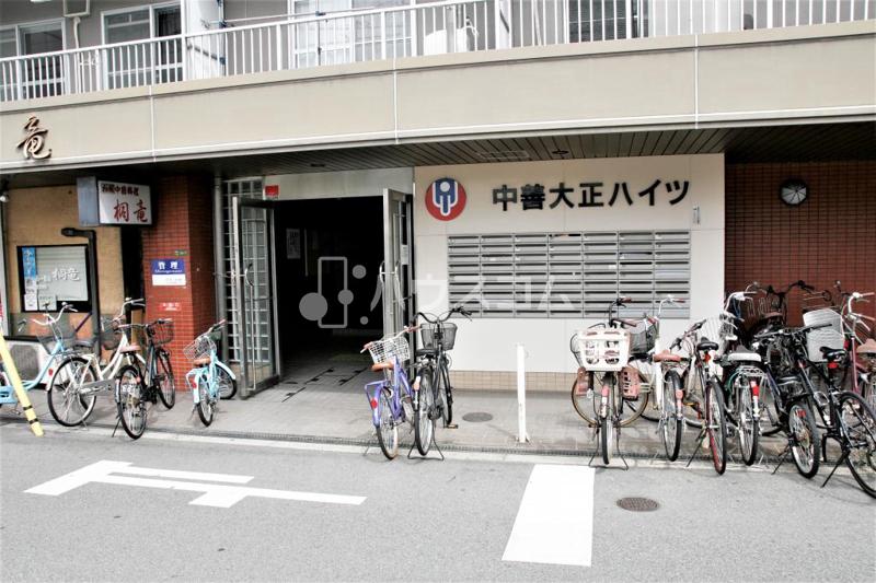 建物外観　エントランス