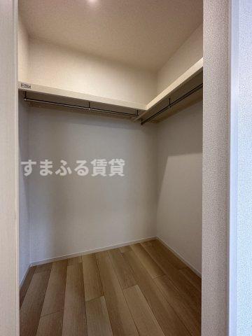 収納　同仕様　反転の場合あり