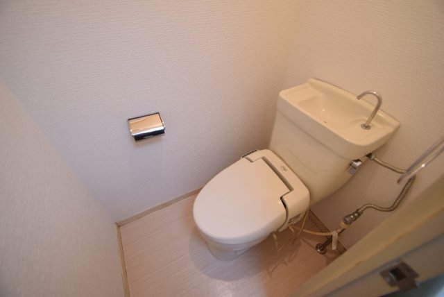 パールハイム市川のトイレ写真