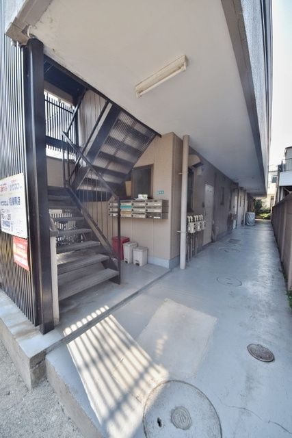 エントランス　★お問い合わせはタウンハウジング橋本店まで★
