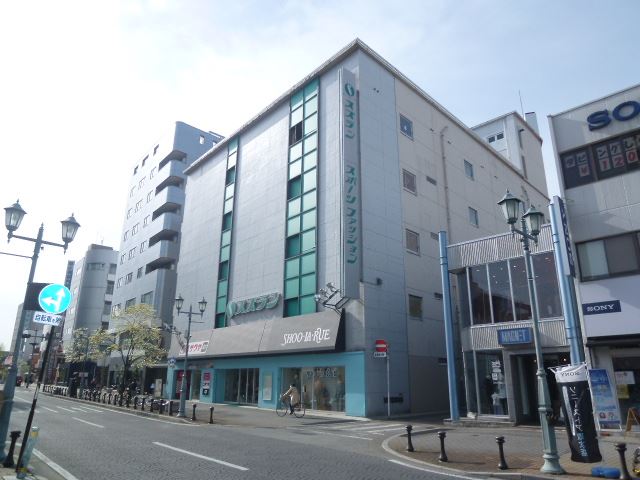 ショッピングセンター　スズラン高崎店（ショッピングセンター）まで220m