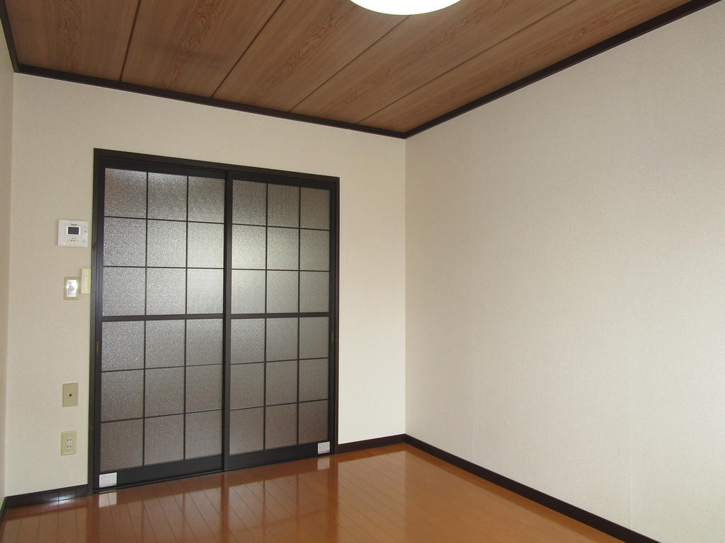 その他部屋・スペース　東居室　陽当たり〇　エアコン有