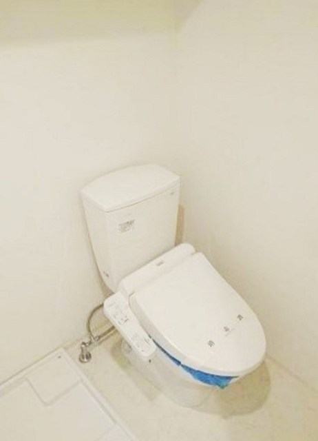 トイレ　別部屋同仕様タイプ