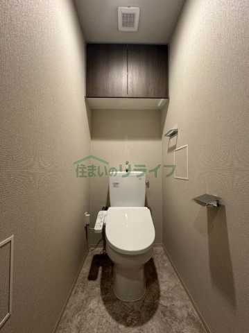 トイレ　別部屋参考写真となります